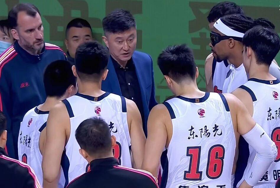 九游娱乐官方入口-广东男篮引发众怒，许利民确定北京换外援，徐昕成篮板王和封盖王